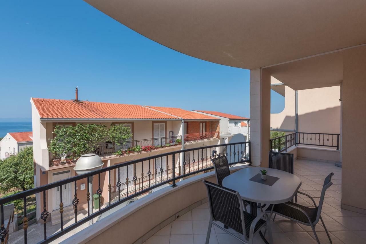 Apartments Naja Makarska Exterior foto